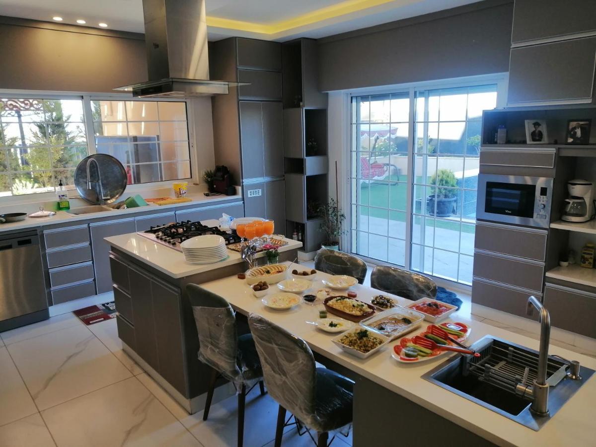 מאדאבה Villa Zee מראה חיצוני תמונה